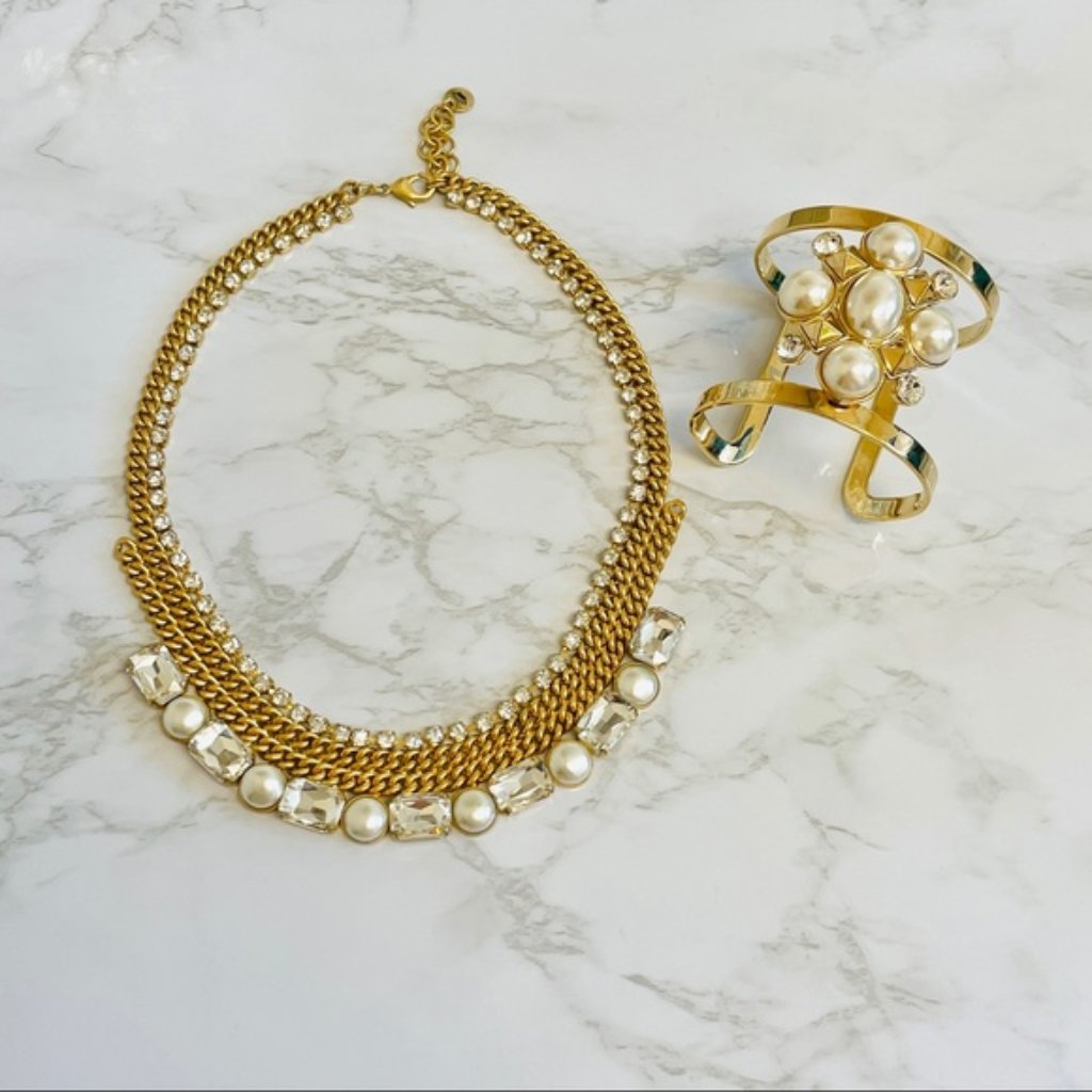 Juicy Couture Pearl And Crystal Necklace Bracelet Gold Set